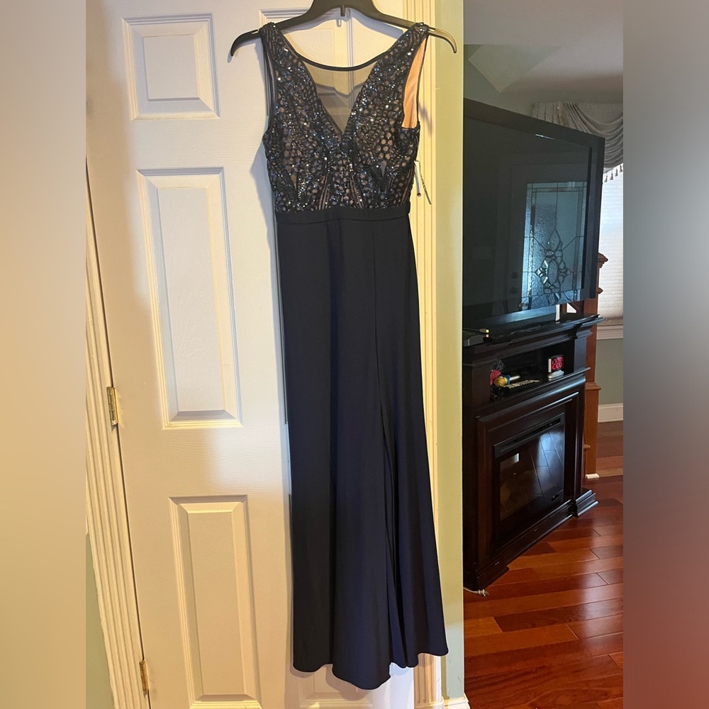 Brand new David’s bridal dress